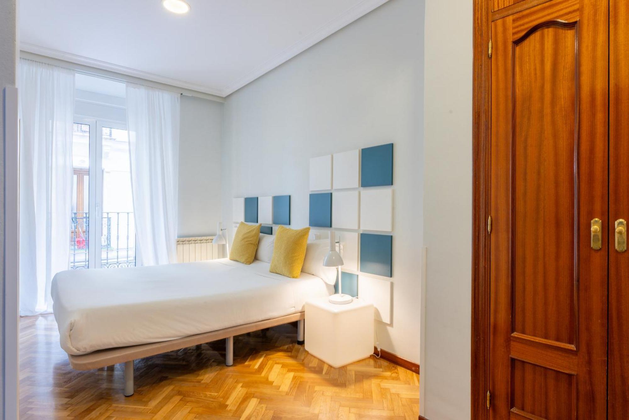 Smartr Madrid Chueca Lejlighedshotel Eksteriør billede